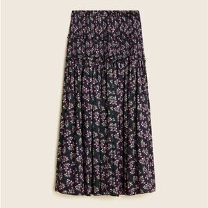 Featherweight satin skirt in twilight berry Size L
